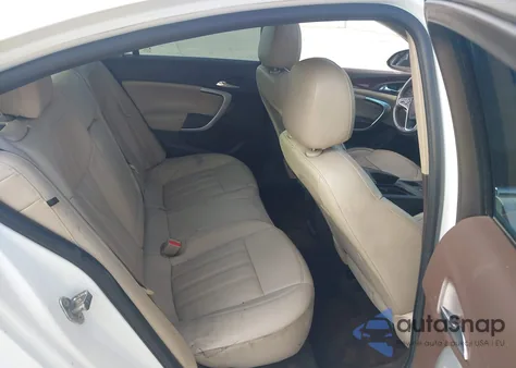 2017 Buick Regal Turbo Sport Touring z USA, uszkodzony, nr VIN 2G4GL5EX5H9197561